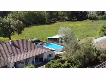 maison avec piscine et terrain de 1 7 ha à bantanges (71500) propriété équestre 4 chambres