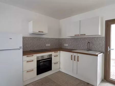 location maison 3 pièces 48 m² à marguerittes (30320)