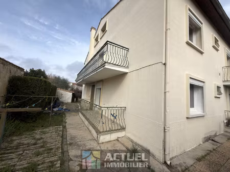 à vendre à montpellier : grande villa aux aubes