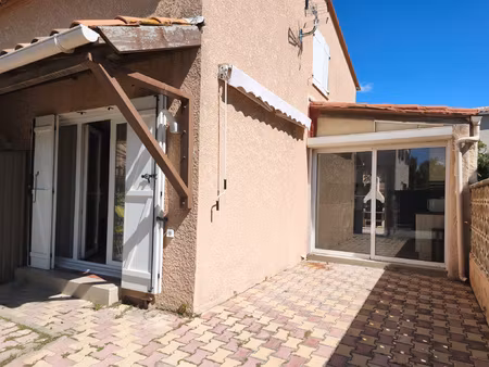 à louer à l'année charmante villa meublée climatisée à sai