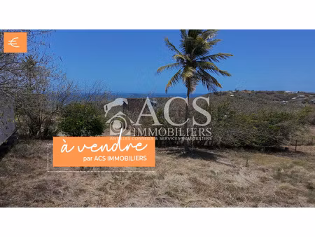 beau terrain plat de 780m constructible
