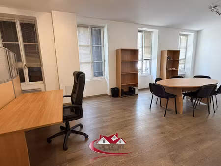 appartement 2 pièces en rez-de-chaussée