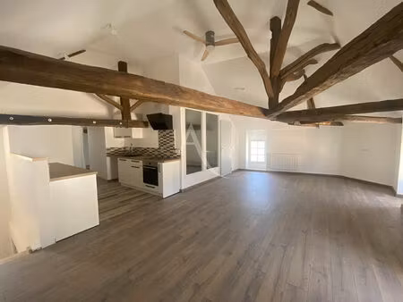 location appartement 3 pièces 65m² beaufort en anjou 49250