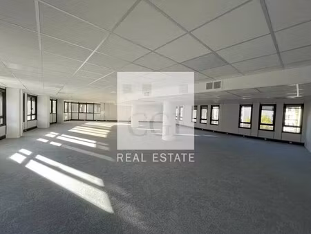 vente bureaux 317 m²