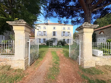 propriété de caractère - xix°   proche d'agen