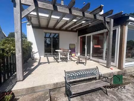 vente maison à saint-étienne-de-montluc (44360) : à vendre / 134m² saint-étienne-de-montlu