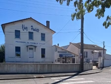 angoulême. ensemble immobilier de 527 m²