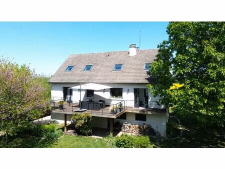 maison indépendante avec garage et jardin clos