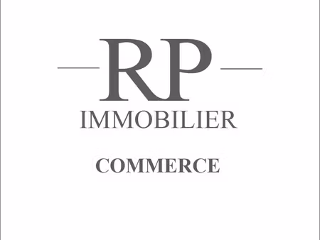 vente local commercial 50m2 lourmarin 84160 - 135000 € - surface privée