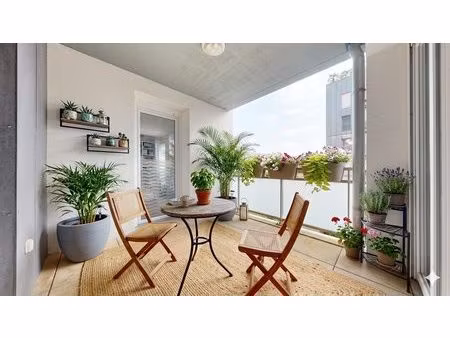 superbe appartement t4 de 80 4 m² - rue jean-louis maubant  vi