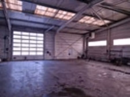 local commercial 5 pièces - 1260 m²