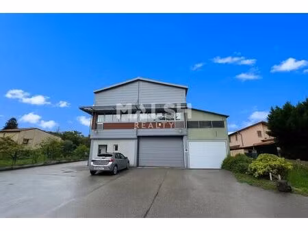 vente local d'activités 177 m²