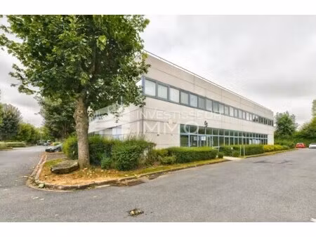 location local d’activités roissy en france 95700 250m² à 644m²