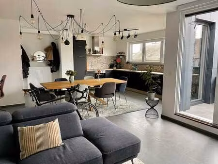 bel appartement 2 chambres avec grand séjour