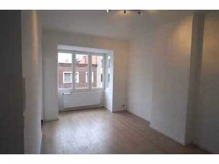 appartement 1 chambre etterbeek  lumineux et moderne