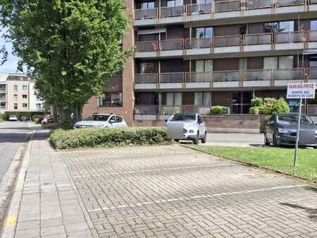 appartement 2ch — clos privé calme — garage en option