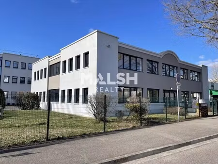 location bureaux 73 m²