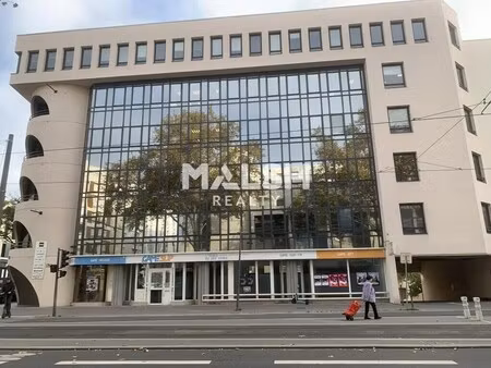 location bureaux 90 m² à 2 373 m²