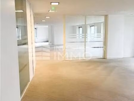 location bureaux 282 m²