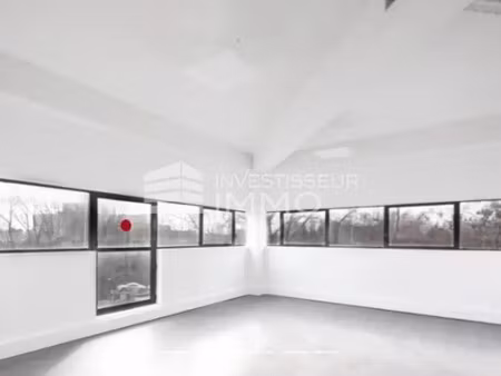 location bureaux 87 m²