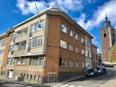 appartement 1 chambre avec belle terrasse de 10m² et garage