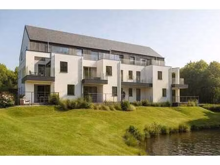 8 appartements de standing dans un parc privé de 60 ares