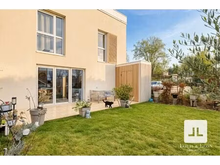 appartement en duplex avec jardin – résidence récente
