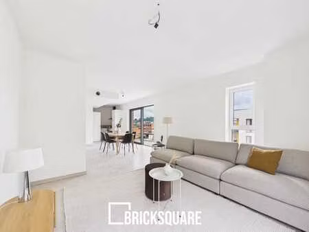 bel appartement neuf 2ch avec terrasse et vue