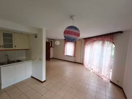 appartement 3 ch.