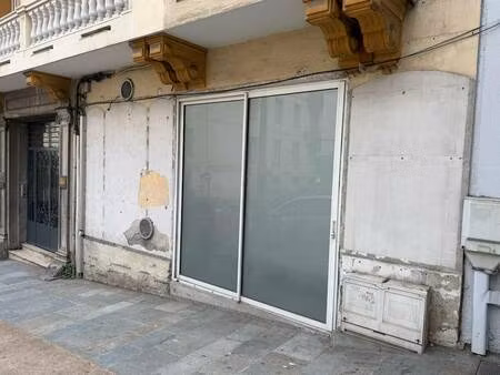 local d'activités à vendre