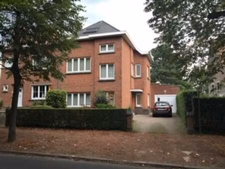 maison 3 façades - 4 ch. avec jardin à grimbergen