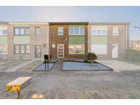 maison mitoyenne prête à emménager à vendre à lembeek