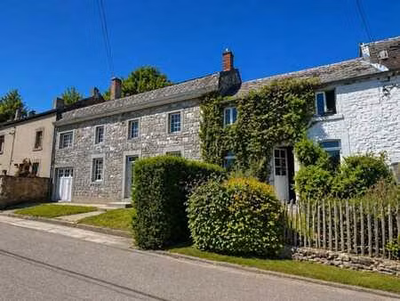 sur un terrain de 3653m2  cet ensemble immobilier se compose