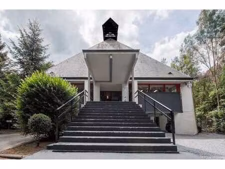 bureau moderne 58 m² climatisé à embourg