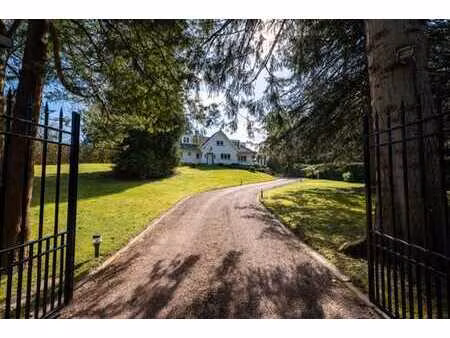 av. du manoir: superbe villa 5ch/3sdb/piscine