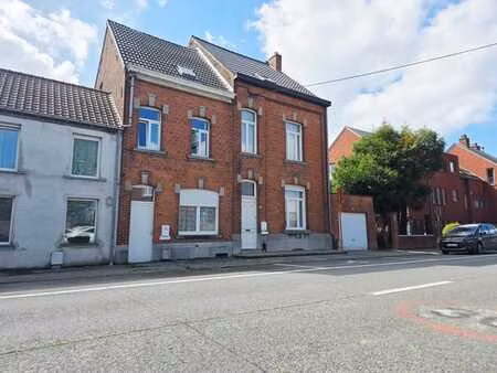 * maison 1 chambre possibilité 3/grand garage/parking/peb d