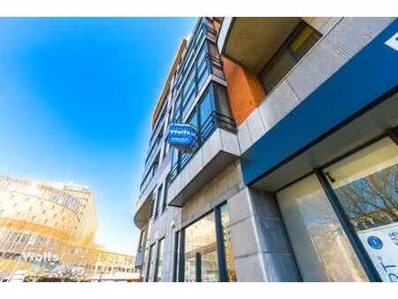 agréable appartement à proximité des chiroux !