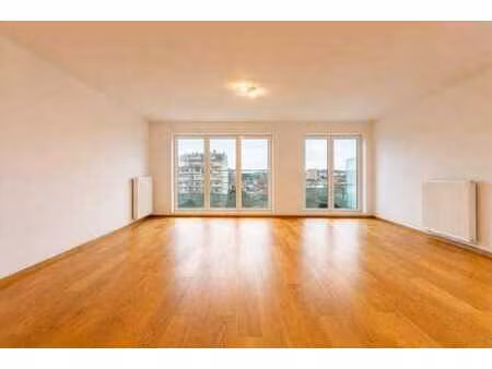 liège - superbe penthouse à la vue panoramique !