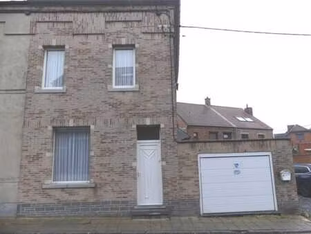 chapelle-lez-herlaimont - rue haute  80