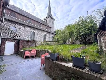 magnifique maison de maitre avec garages et jardin