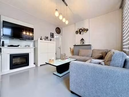 maison située sur les hauteurs  quartier du bois st jean