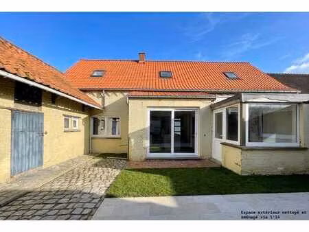 maison rénovée 3ch sur terrain de 28 ares!