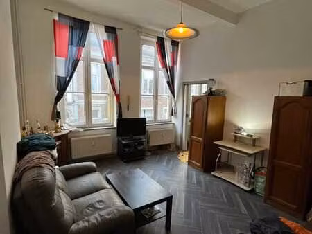 appartement 1 ch. à louer à huy  rue saint-pierre