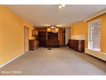appartement 5 chambres + bureaux