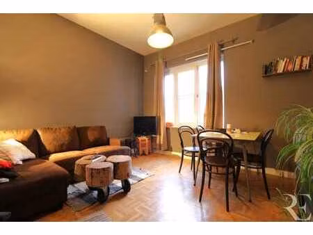 grand place/centre - appartement 1 ch 68m² à rafraîchir
