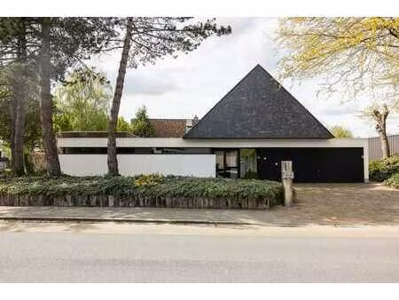 maison d’architecte unique signée louis wilms
