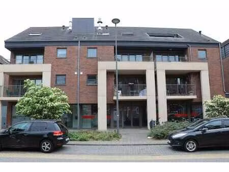 instapklaar app met 2 slk  terras en autostaanplaats in c...