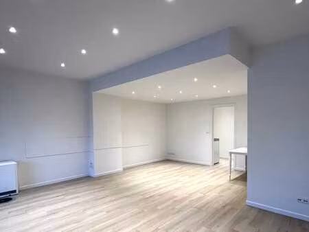 appartement élégant avec bureau privé