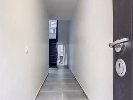 rez : appartement 1 chambre entièrement rénové !