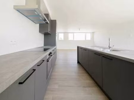 magnifique appartement 2 chambres à petit-roeulx-lez-nivelle